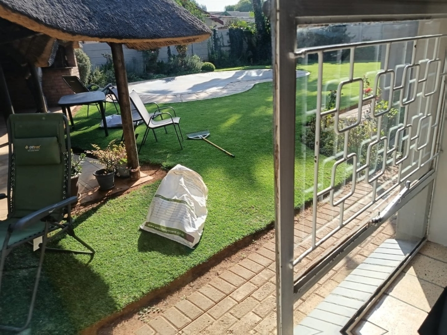 4 Bedroom Property for Sale in Carters Glen Northern Cape